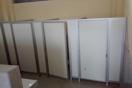 DIVISION DE BAÑOS